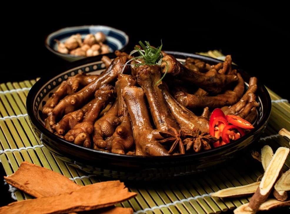 麻辣滷雞腳